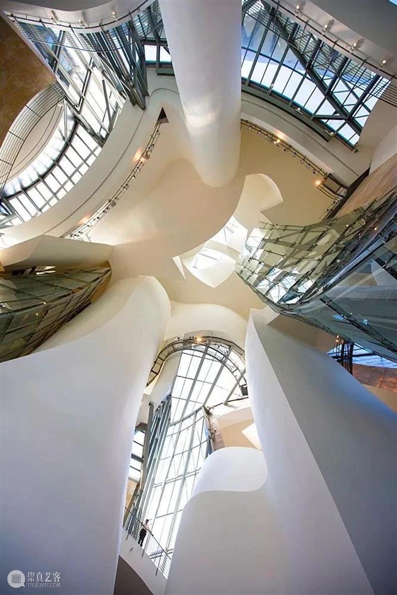 【IFA-艺术赏析】Frank Gehry|“魔法”建筑 田恬 建筑 艺术 IFA 世界上 垃圾 弗兰克 盖里 Gehry 加拿大 多伦多 崇真艺客